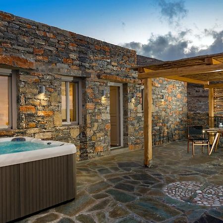 Maris Private Residence Folegandros Town Exterior photo