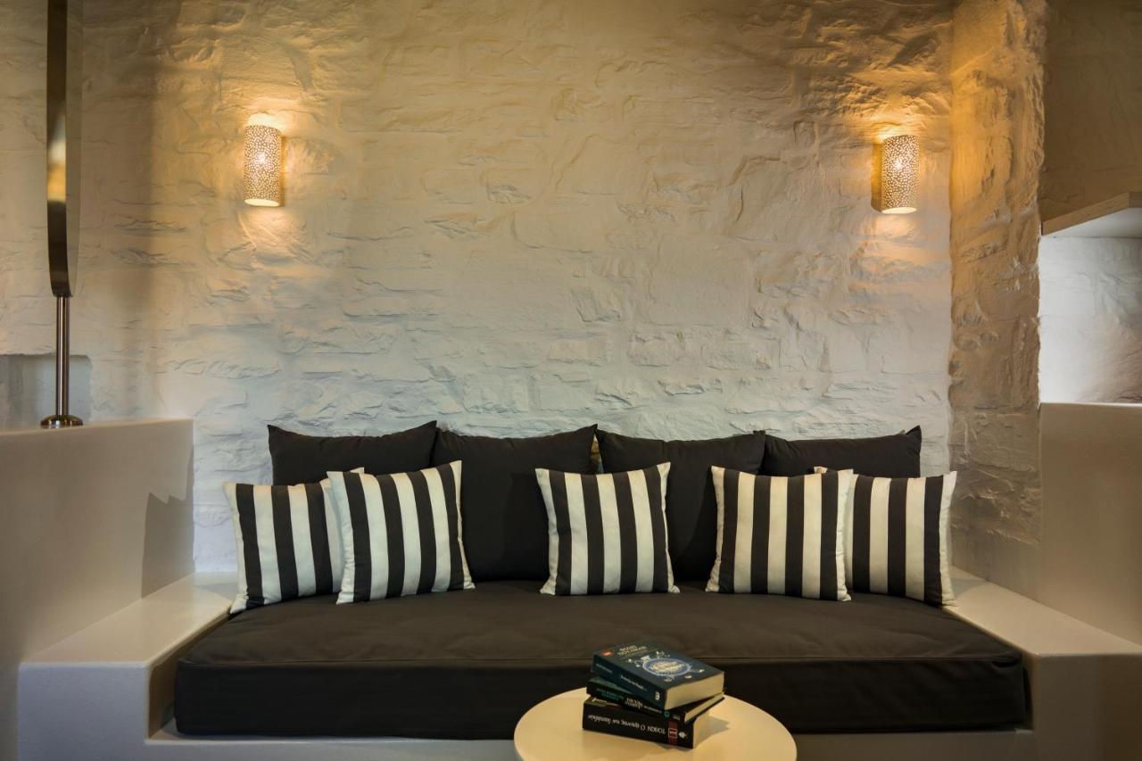 Maris Private Residence Folegandros Town Exterior photo